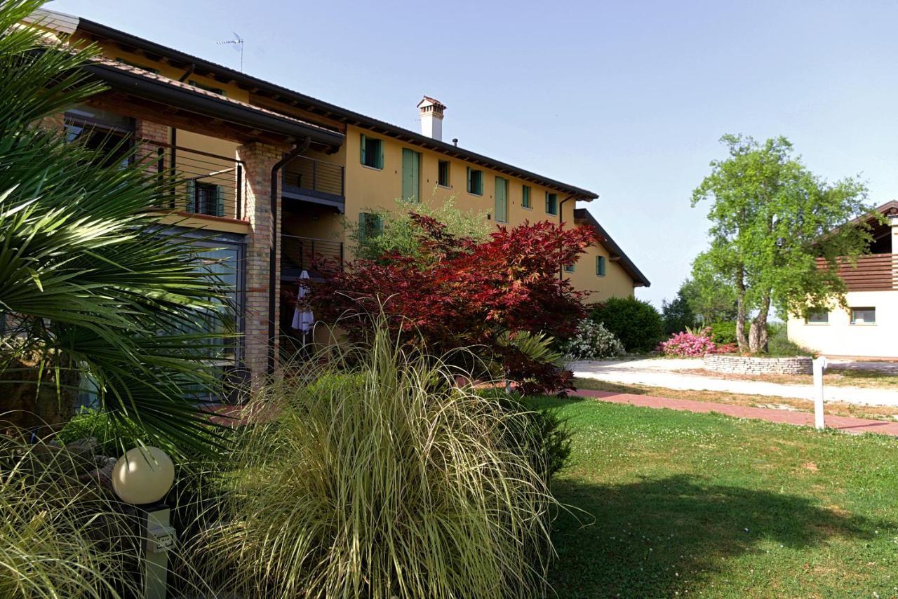 Il Milione Country Hotel Palazzolo dello Stella Esterno foto
