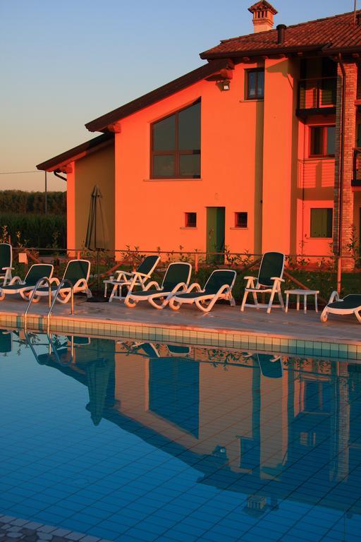 Il Milione Country Hotel Palazzolo dello Stella Esterno foto