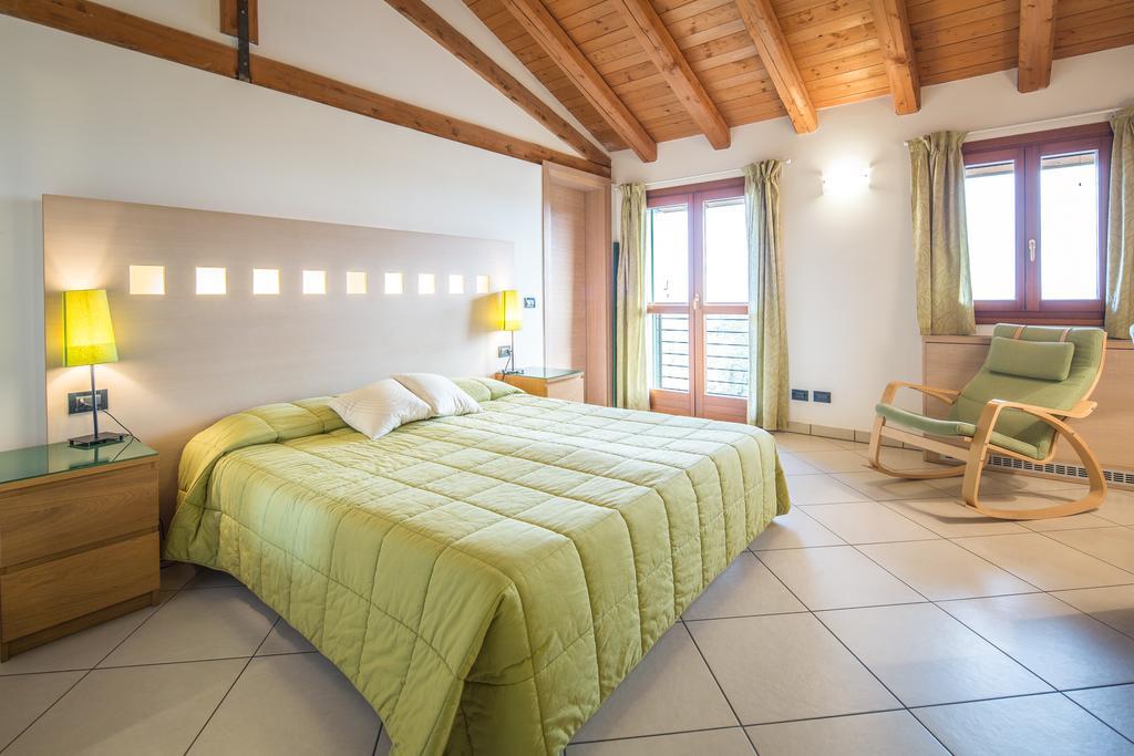 Il Milione Country Hotel Palazzolo dello Stella Esterno foto