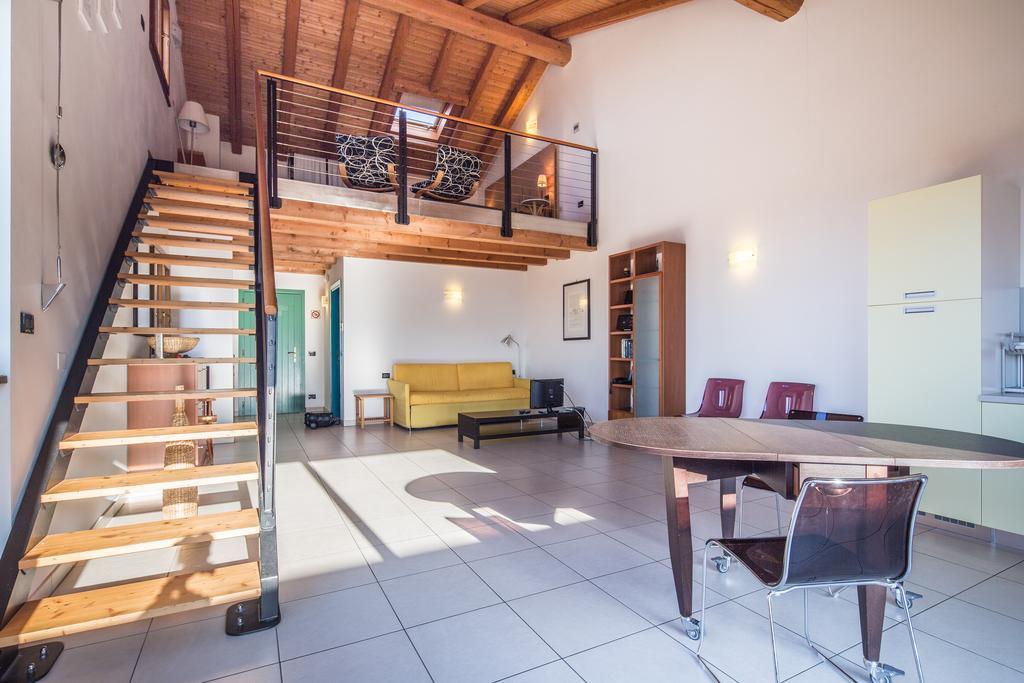 Il Milione Country Hotel Palazzolo dello Stella Esterno foto
