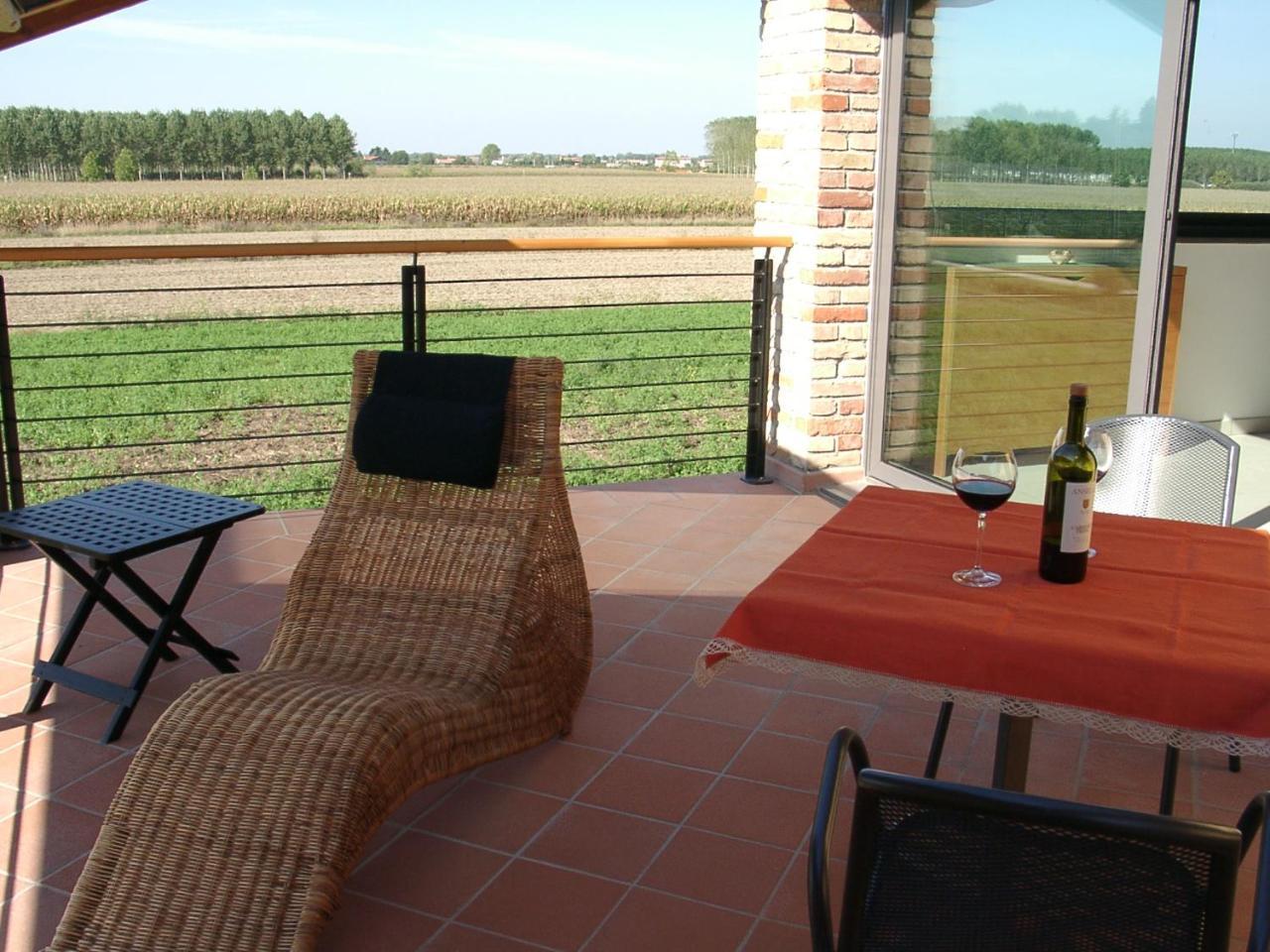 Il Milione Country Hotel Palazzolo dello Stella Esterno foto