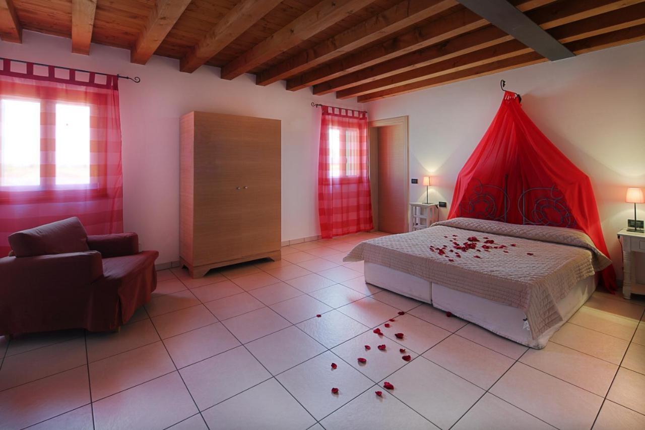 Il Milione Country Hotel Palazzolo dello Stella Esterno foto